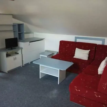 Ubytovani S Tenisem Jindrichuv Hradec